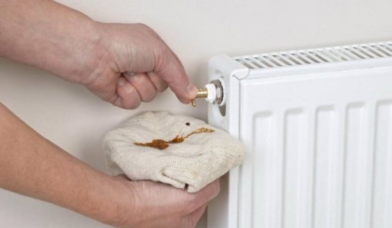 Çfarë duhet të bëni kur radiatorët nuk nxehen?