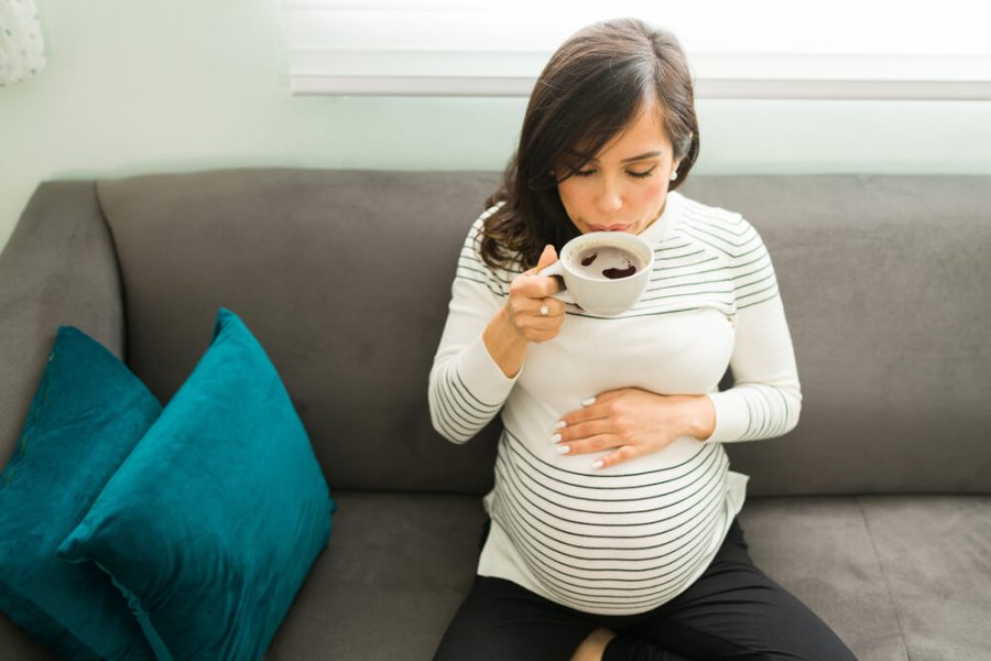 Sa kafeinë duhet të pish gjatë shtatzënisë?