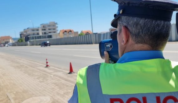 Për pesë ditë policia në Ferizaj ua mori patentën e shoferit 25 personave