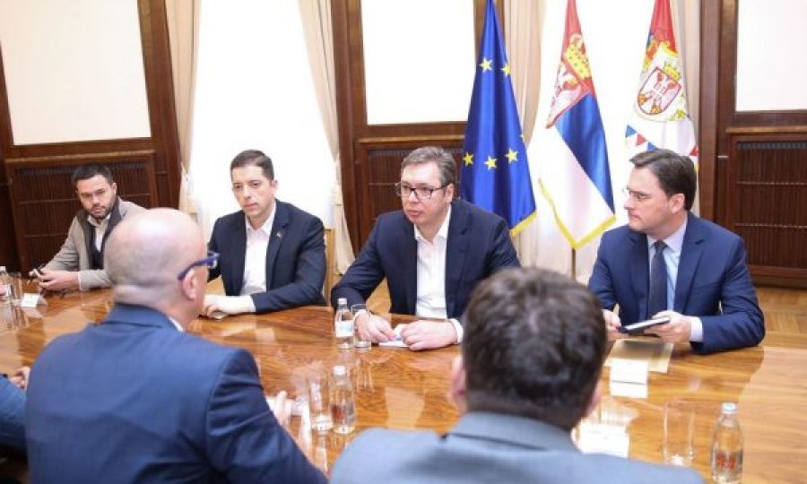 “Lista Serbe” kërkon takim urgjent me Aleksander Vuçiqin