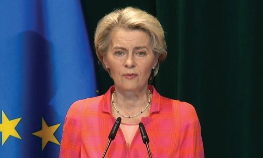 Von Der Leyen: BE kërkon të krijojë gjykatën për të hetuar kri*met e mundshme të luftës të kryera nga Rusia në Ukrainë