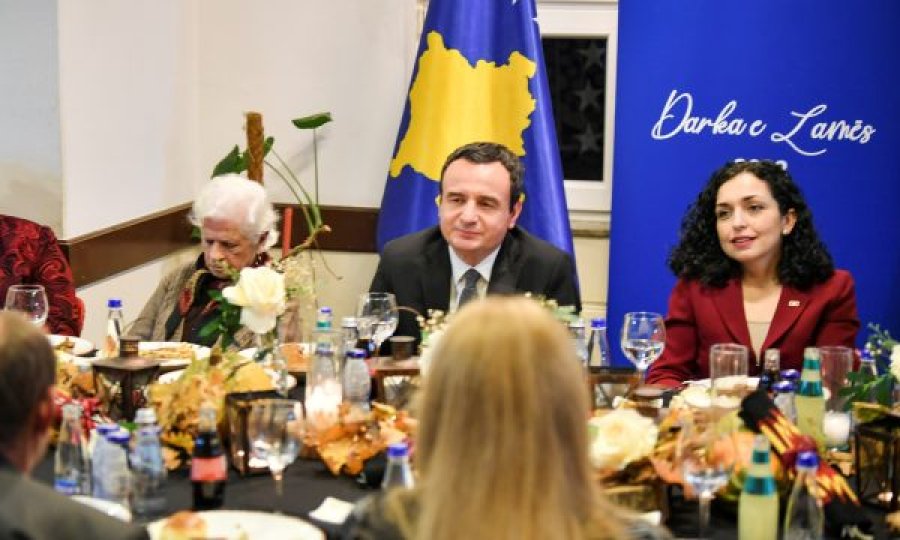 Kurti në Darkën e Lamës të organizuar në Shtëpinë e të Moshuarve në Prishtinë
