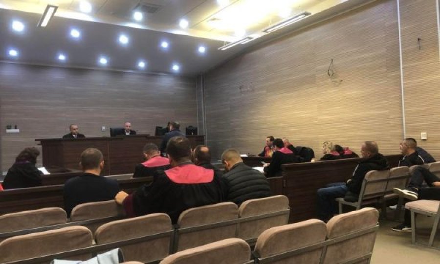 Dëshmitari: Veç ja kom fut, çka më ka ardhë te goja…