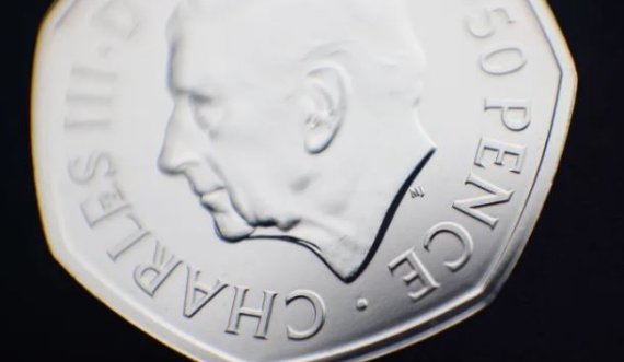 Fillon prodhimi i monedhës së parë me imazhin e mbretit Charles