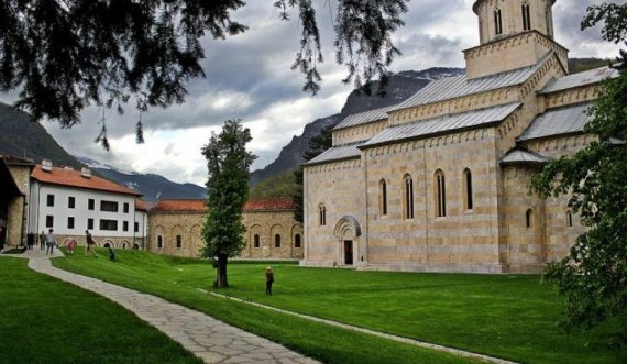 Zemaj tregon a e garanton anëtarësimin në KiE vendimi për Manastirin e Deçanit