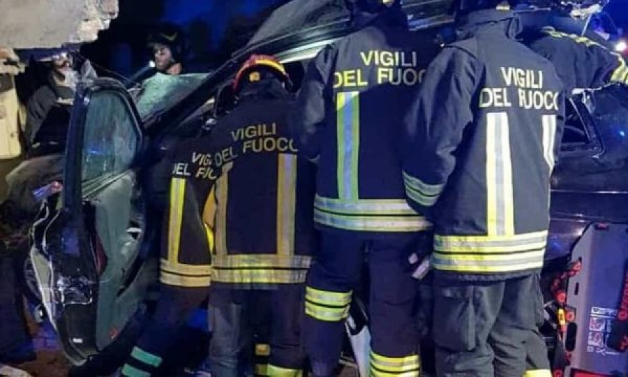 Tragjedi në Itali, 22-vjeçarja shqiptare humb jetën në aksident bashkë me 3 fëmijë të mitur
