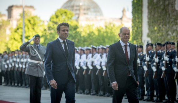 Macron dhe Scholz i shkruajnë Vuçiqit: Jini të gatshëm për vendime të vështira në dialog