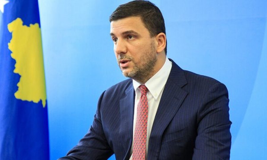 Krasniqi: Nuk mund të lejojmë që të shkelet Kushtetuta nga pretendimet e pushtetit