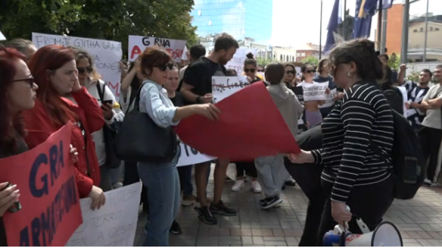 Tjetër protestë në Prishtinë për rastin e 11 vjeçares