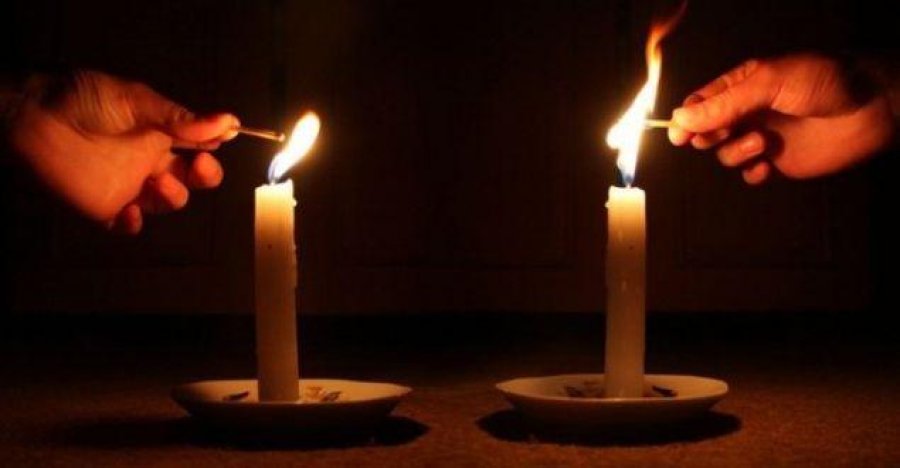 Për policin që u vra në detyrë sonte në Prishtinë ndizen qirinj 