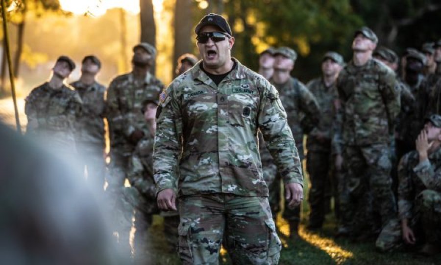 Ushtarët e FSK-së në SHBA, pamje nga stërvitjet e tyre me ushtarët amerikanë