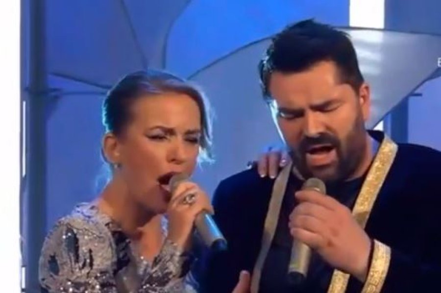 Besiana dhe Shkodrani shkëlqejnë me Interpretimin e këngës 'Time to say goodbay'