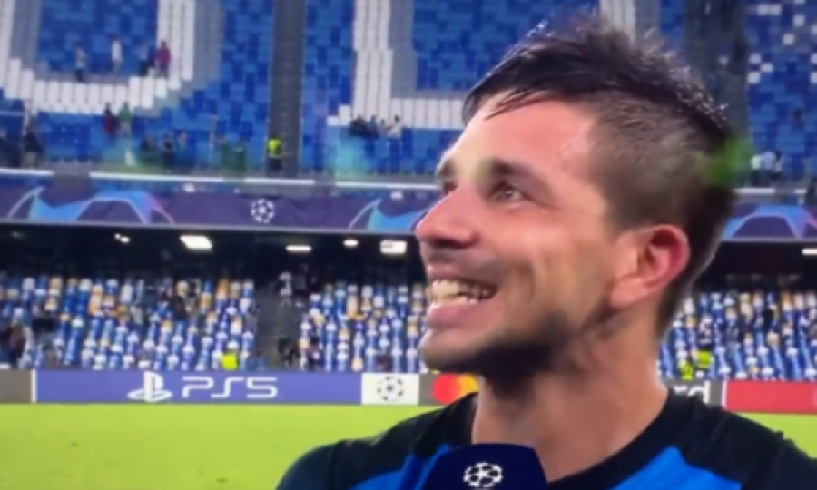 Gjatë intervistës mësoi se skuadra e babit të tij fitoi, reagimi i veçantë i Giovani Simeone