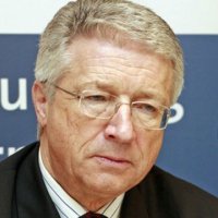 Petritsch: Kurti s’mund ta refuzojë themelimin e Asociacionit