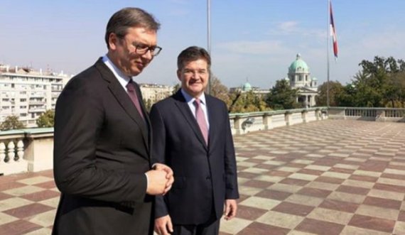Lajçak dhe dy diplomatët evropianë pasdite udhëtojnë drejt Beogradit për takimin me Vuçiq