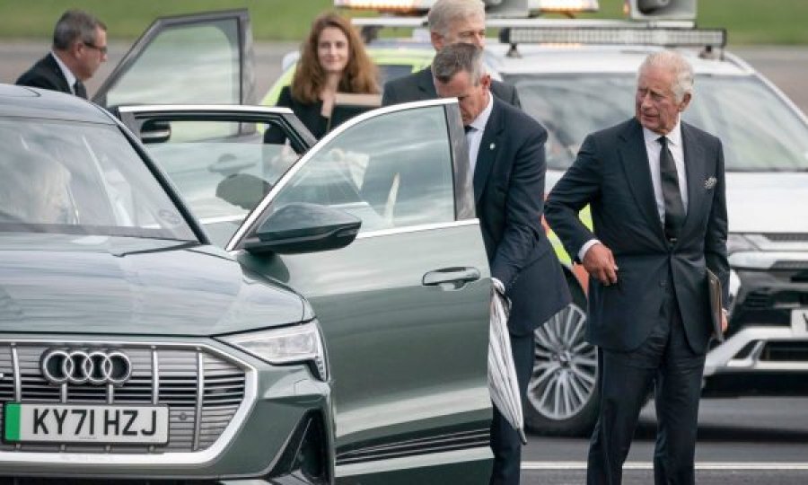 Mbreti Charles do të flasë para kombit pas vdekjes së mbretëreshës Elizabeth