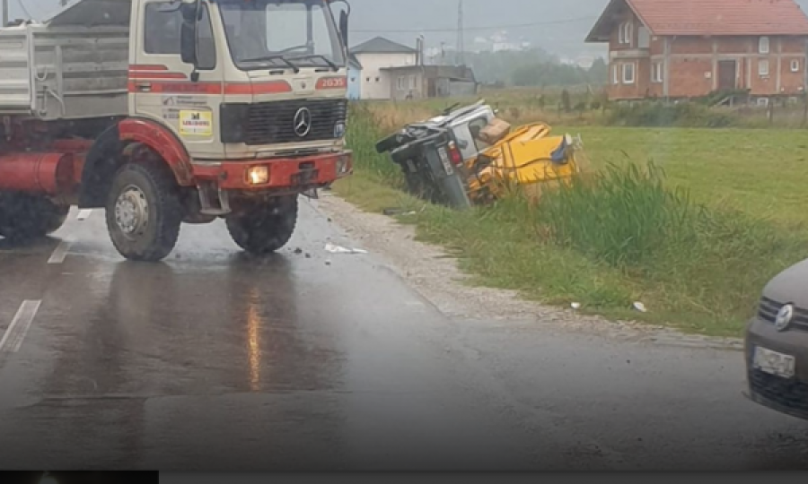Aksident në Prizren, dy kamionë përplasen mes vete