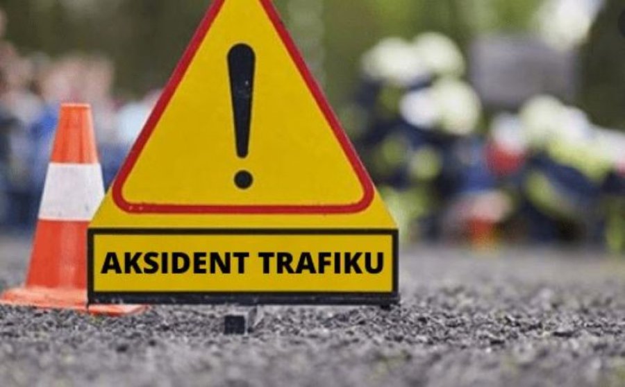 Aksident trafiku në Prishtinë mes një veture dhe një motoçiklete