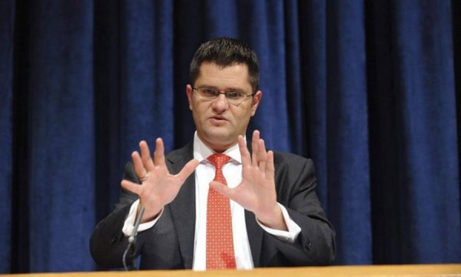 Ish-Ministri i Jashtëm serb Jeremiq e jep një “ultimatum” për Asociacionin