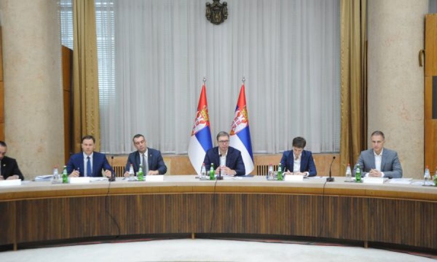 Vuçiq mbledh këshillin e sigurisë, edhe sot do të flasin për Kosovën