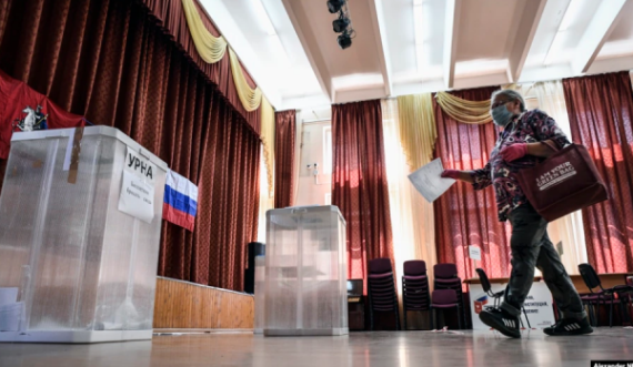 Rusët votojnë në zgjedhjet lokale dhe ato rajonale