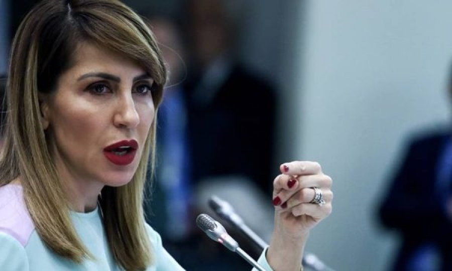 Ish-kryediplomates shqiptare i sulen pasi iu referua Kosovës me fusnotë