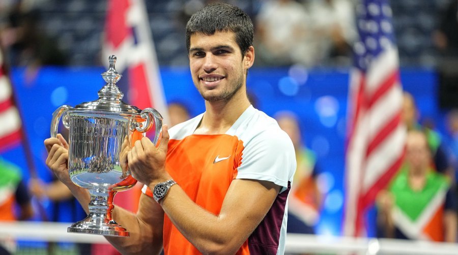 Spanjolli 19-vjeçar fiton ‘US Open’, futet në histori si tenisti më i ri që triumfon në një ‘Grand Slam’