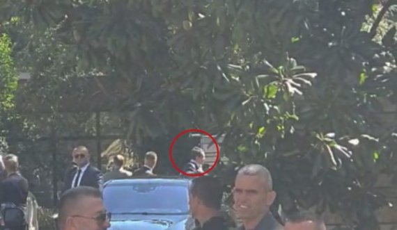 Sulmi i hakerave solli Kurtin në Tiranë/ Dy orë i mbyllur me Ramën