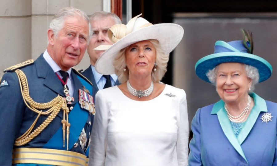 Djali sekret i Charles dhe Camilla që dëshiron të ngjitet në fron? Kush është Simon Charles Dorante-Day