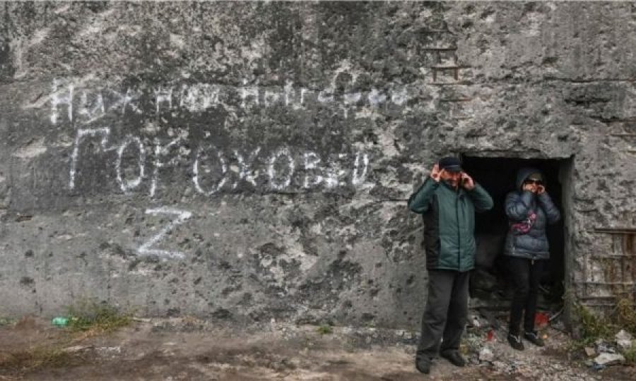 Zbulohen 10 dhoma torturash në një rajon të Ukrainës