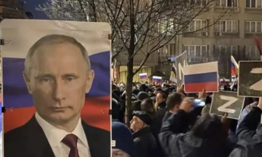 The Guardian: Ekstremistët serbë ka mbështetjen e Rusisë për të shkaktuar telashe në Ballkan