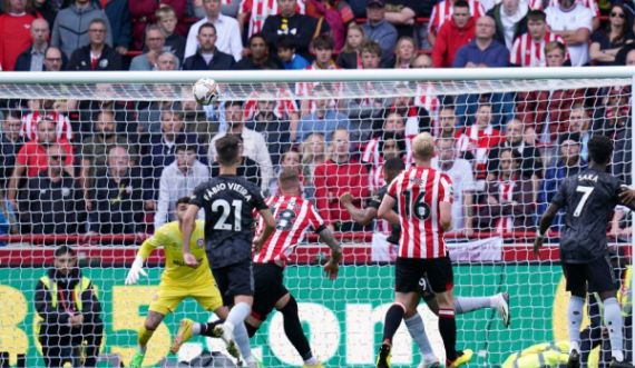 Sonte do të zhvillohet derbi i kësaj jave: Arsenal-Man Utd