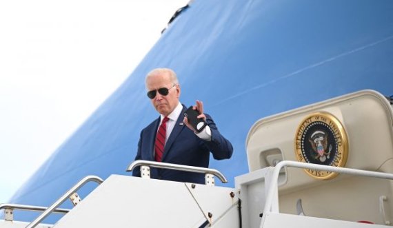 Në Kosovë mezi po e presin iPhone-in e ri, Bideni është i kënaqur me iPhone X