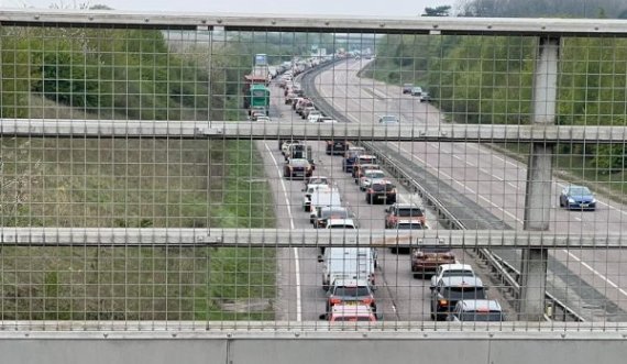 Shqiptari vdes pasi ra nga ura, detaje nga hetimet: I druhej refuzimit të vizës