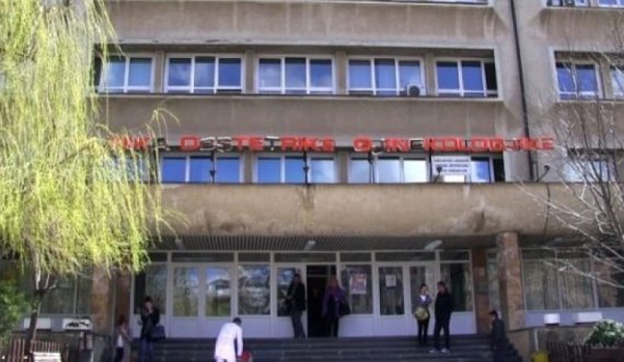 Drejtori i Gjinekologjisë: Foshnja nuk u ndërrua, prindërit i dinin problemet shëndetësore