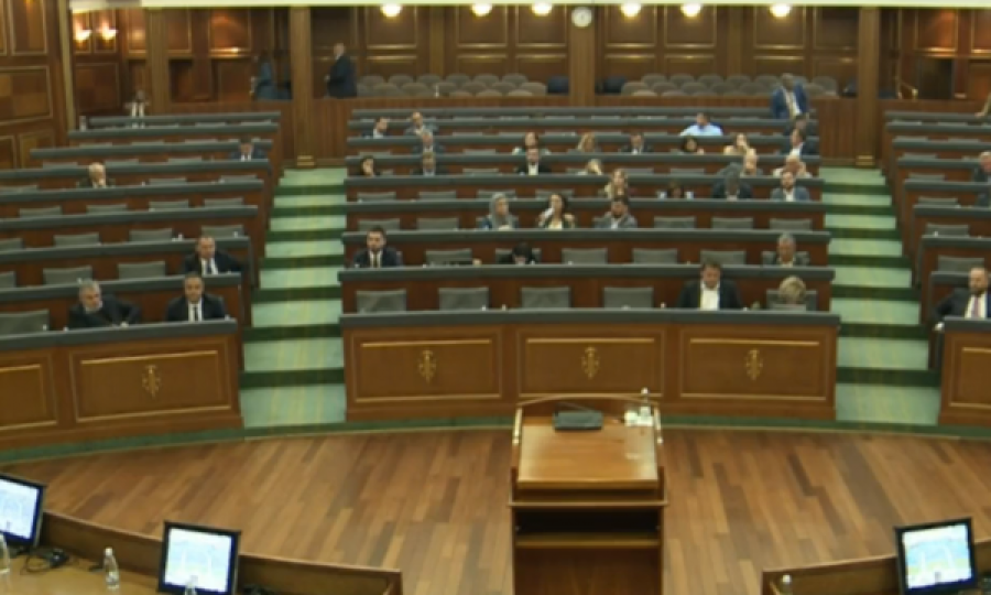 Rezoluta për ndërprerje të grevës, s’ka kuorum për miratim
