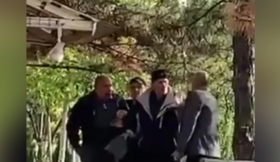 Disa të moshuar përleshen fizikisht tek Fontana në Prishtinë