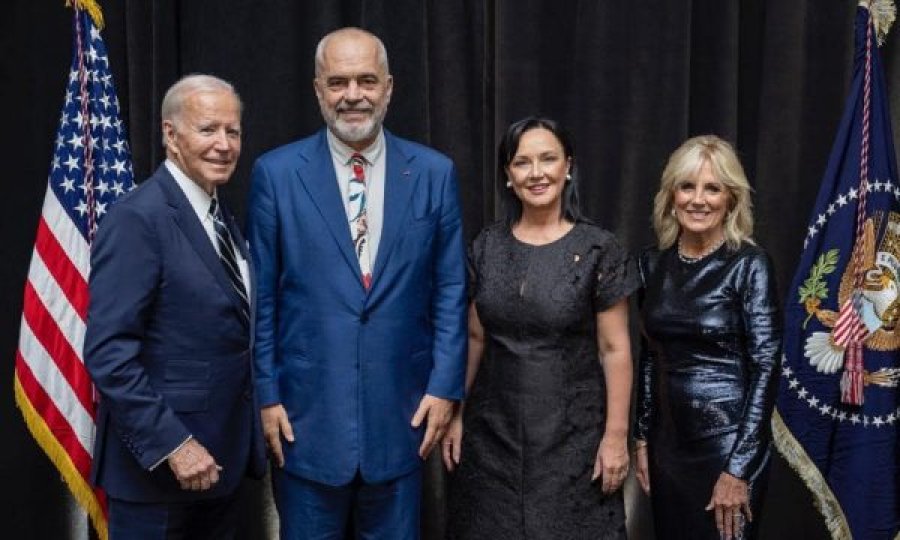 “Kemi një përgjegjësi të veçantë”, ambasada komenton foton e Ramës me Joe Biden