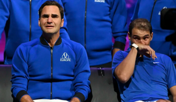 Roger Federer e mbylli karrierën me një lamtumirë emocionuese