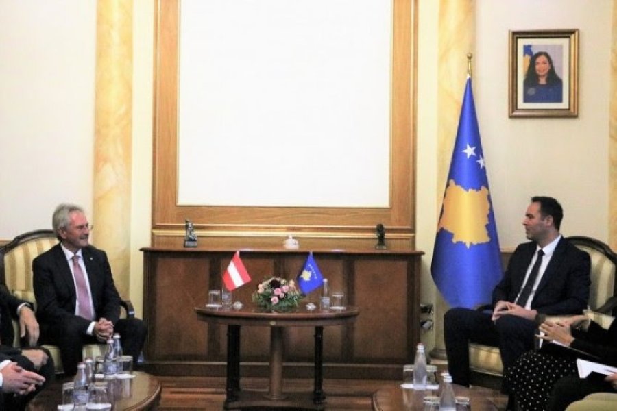 Konjufca-Wilfing diskutojnë mbi avancimin e bashkëpunimit Kosovë-Austri