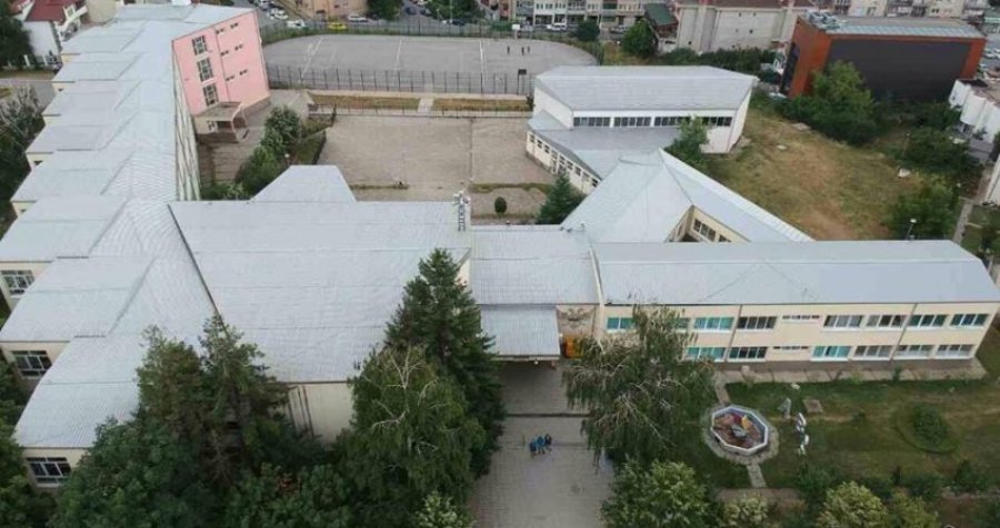 Kjo shkollë në Prishtinë nis nga nesër mësimin me orar të reduktuar