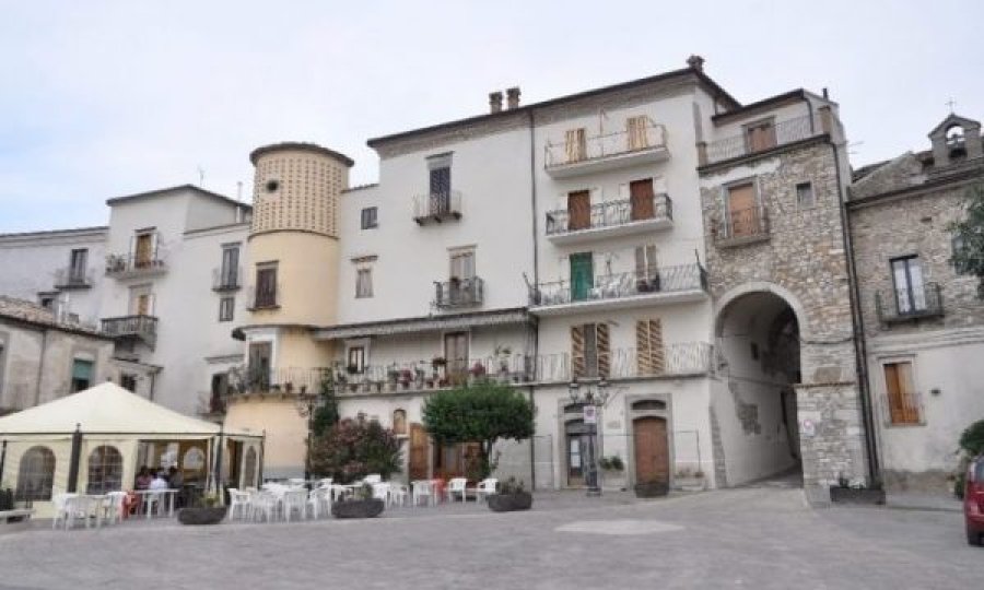 Italia ofron pesë mijë euro nëse transferoheni në këtë fshat