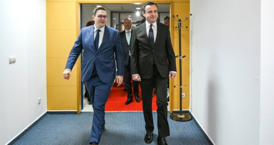 Kurti dhe ministri i Jashtëm çek flasin për liberalizimin e vizave