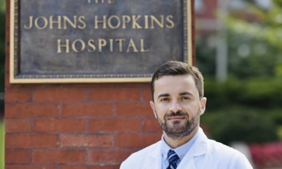 Mjeku kosovar bëhet drejtor në gjigantin amerikan AstraZeneca