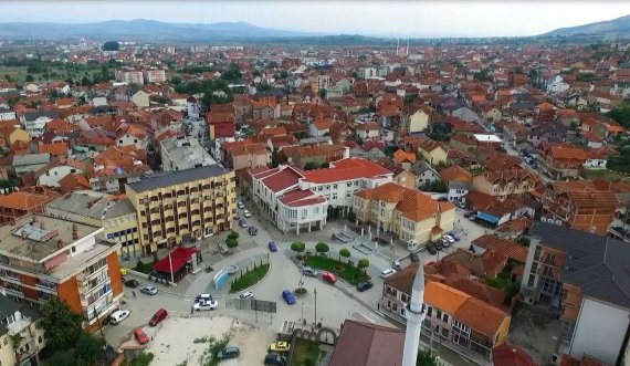 Pushtetin në Preshevë shqiptarët ia lënë përkohësisht në dorë Beogradit