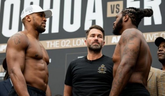 Anthony Joshua arrin peshë rekorde para duelit me Jermaine Franklin