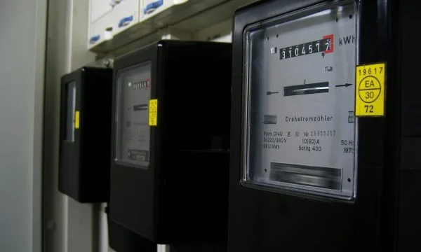 ZRRE: Për sezonin 2024/2025, konsumatorët do të paguajnë njëjtë për ngrohje
