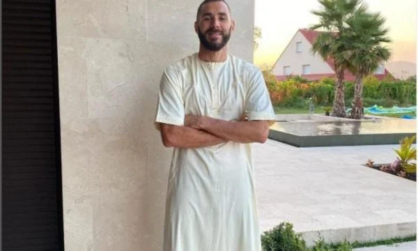 Karim Benzema poston foto duke u falur