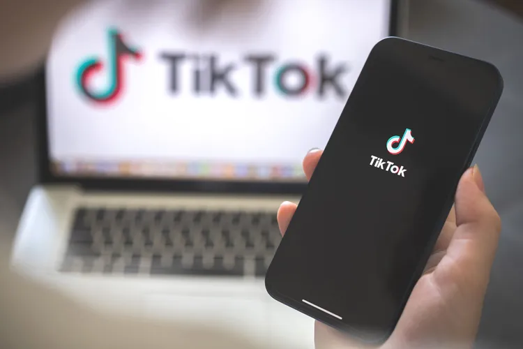 Po kërkohet ndalimi i përdorimit të TikTok-ut në Shqipëri