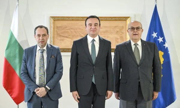 Kurti pret në takim ambasdorin bullgar dhe maqedonas, kjo është arsyeja